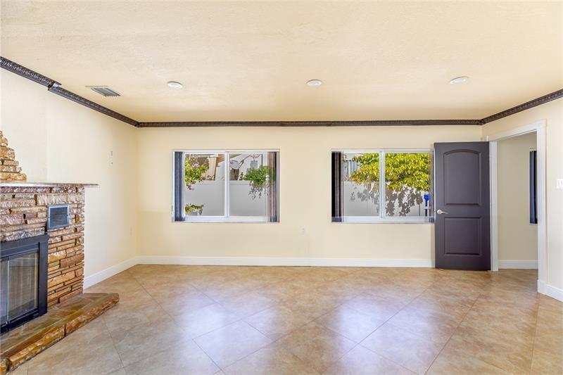 Hollywood Beach Heights S - Residential