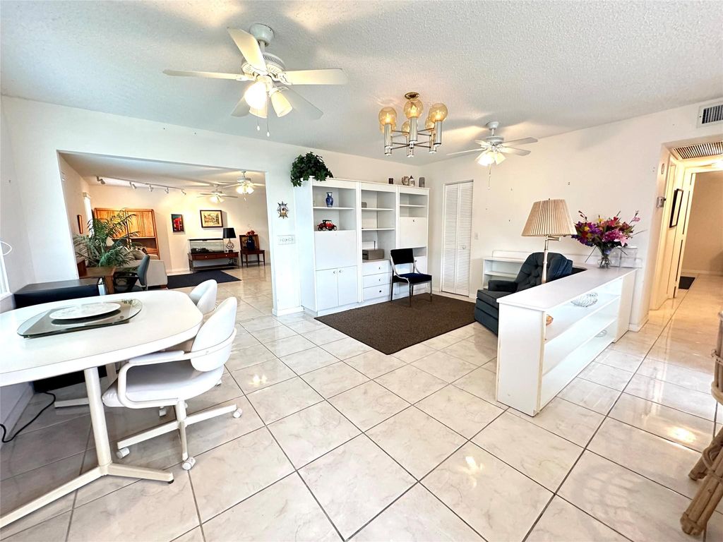 Photo of 57 Markham C #57, Deerfield Beach, FL 33442 (MLS # F10511242)