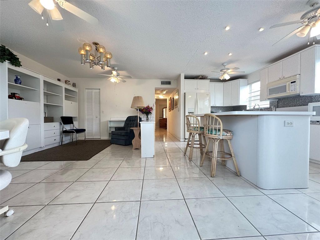 Photo of 57 Markham C #57, Deerfield Beach, FL 33442 (MLS # F10511242)