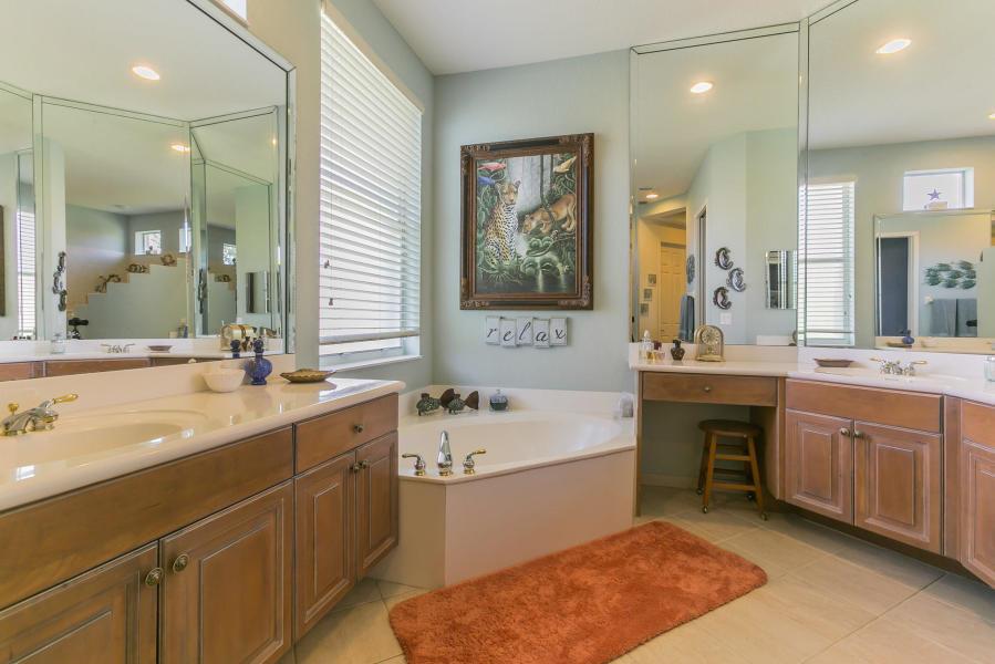 JOG ESTATES - SANDHURST - Residential