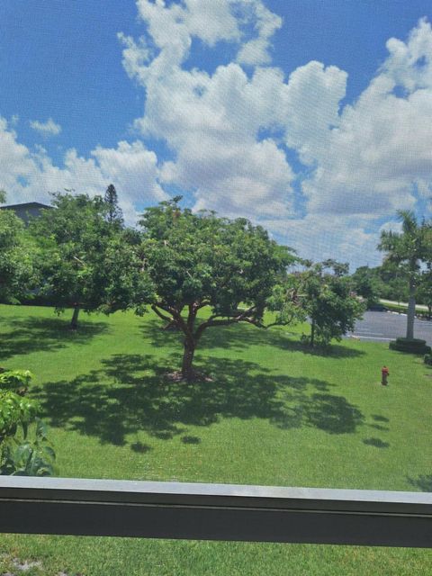 154 Suffolk D Boca Raton FL 33434