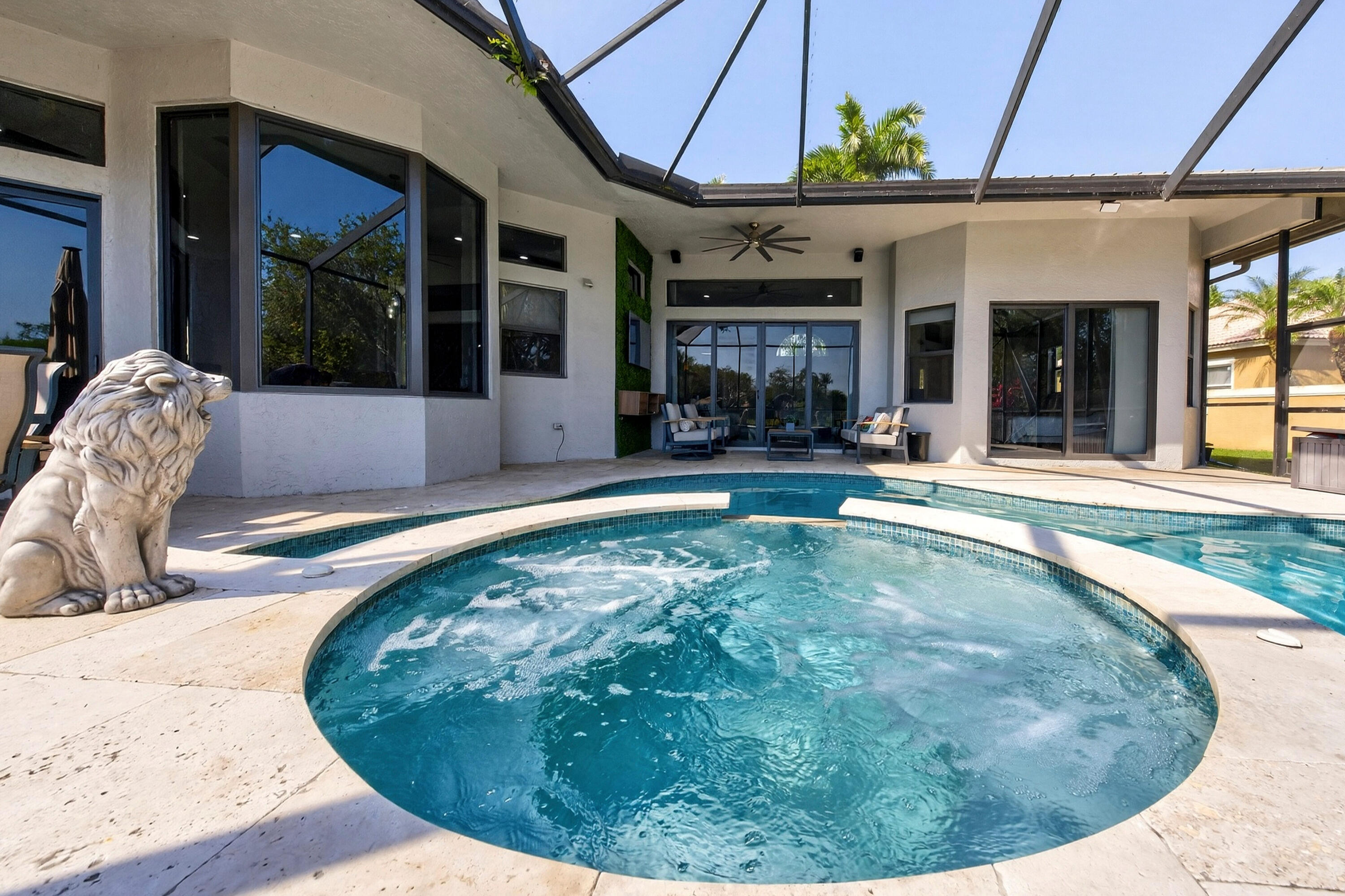 FOX RIDGE - Residential