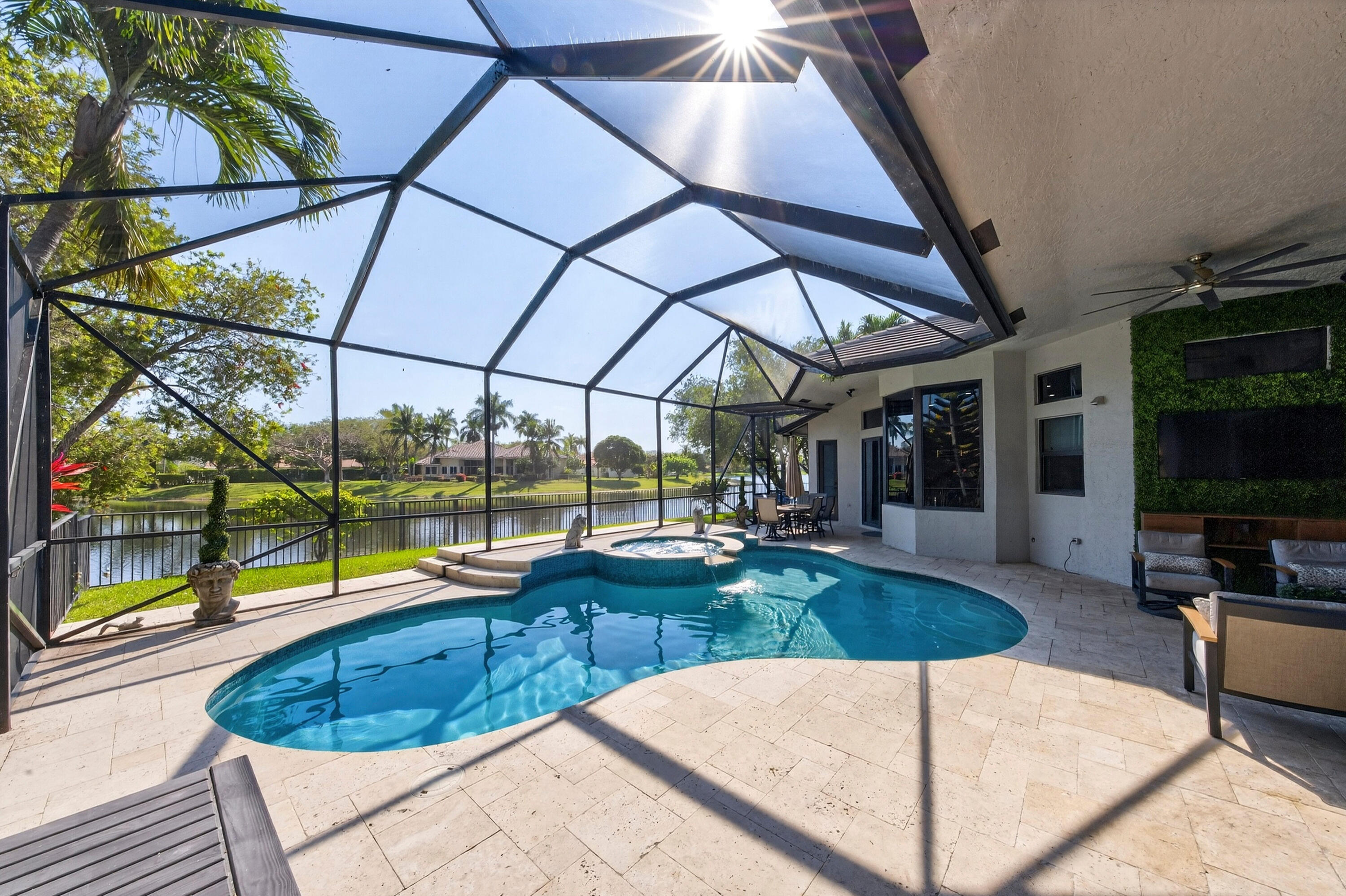 FOX RIDGE - Residential