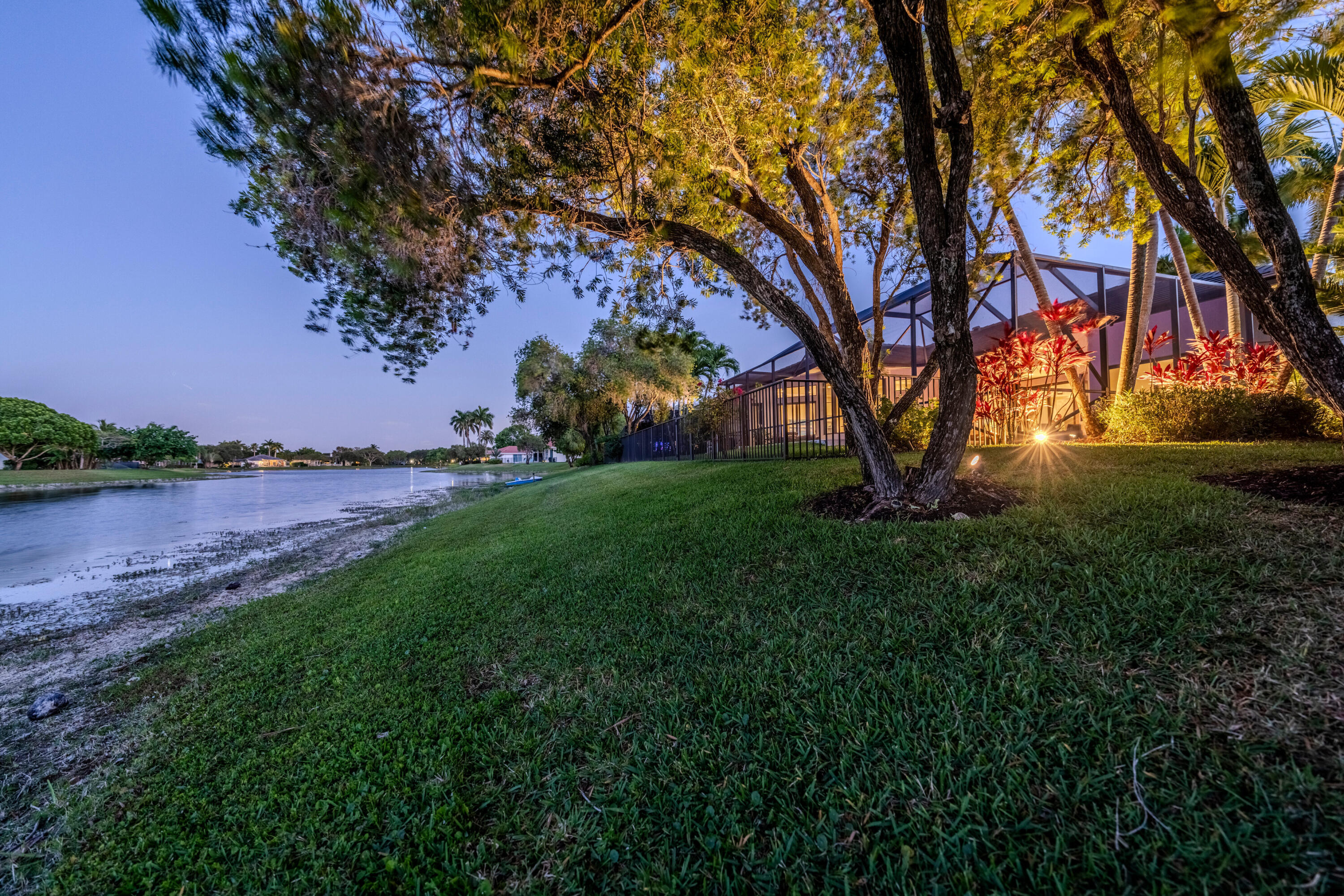 FOX RIDGE - Residential