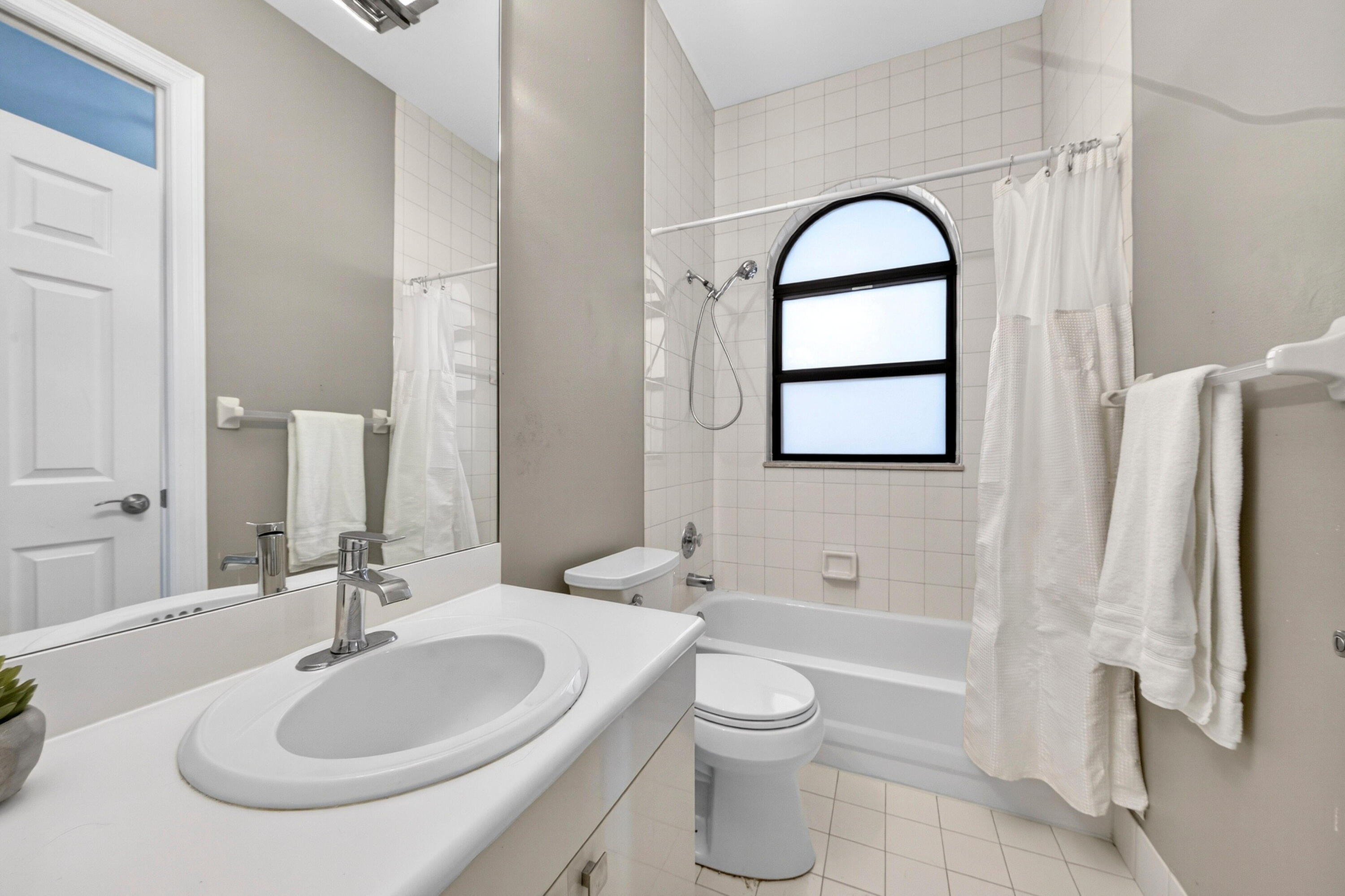 FOX RIDGE - Residential