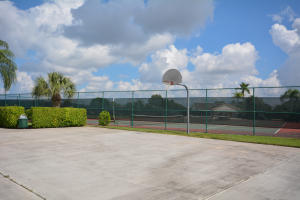 BOCA GARDENS - Residential