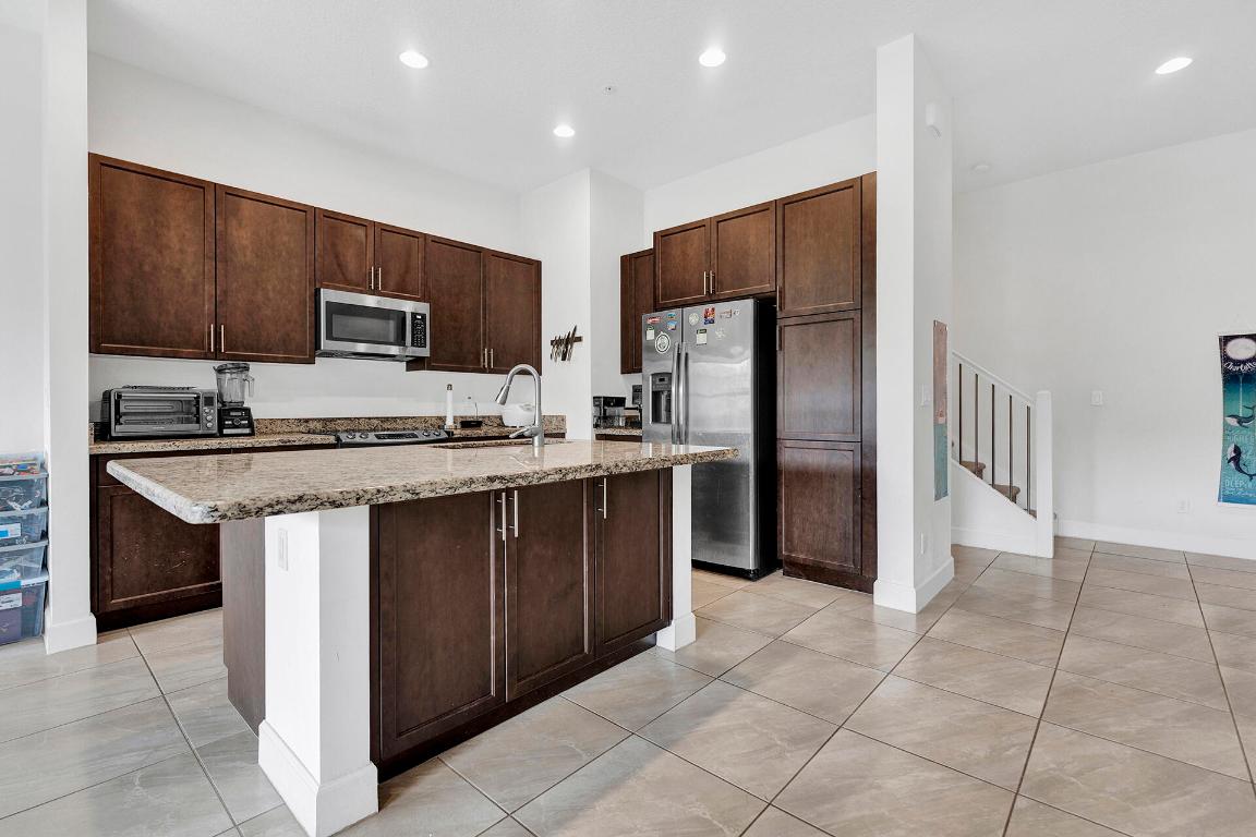 6640 Quiet Wave 67 Trail 67