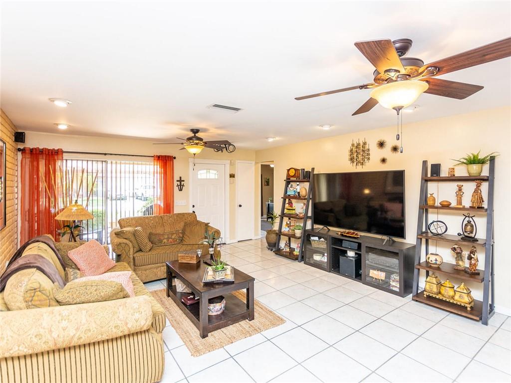 Westview Sec 1 Pt 1 94-50 - Residential