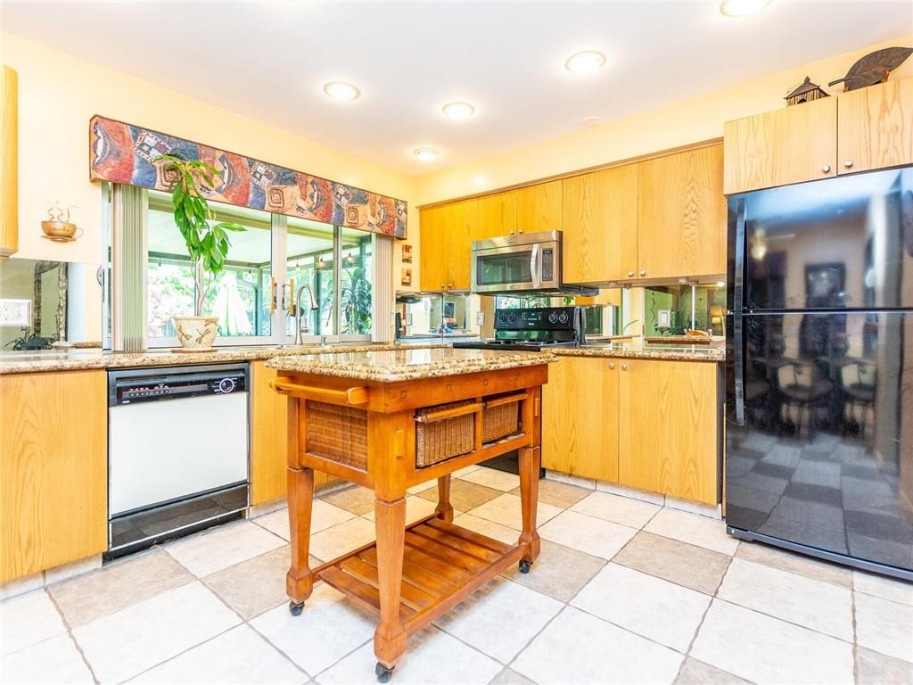 Westview Sec 1 Pt 1 94-50 - Residential