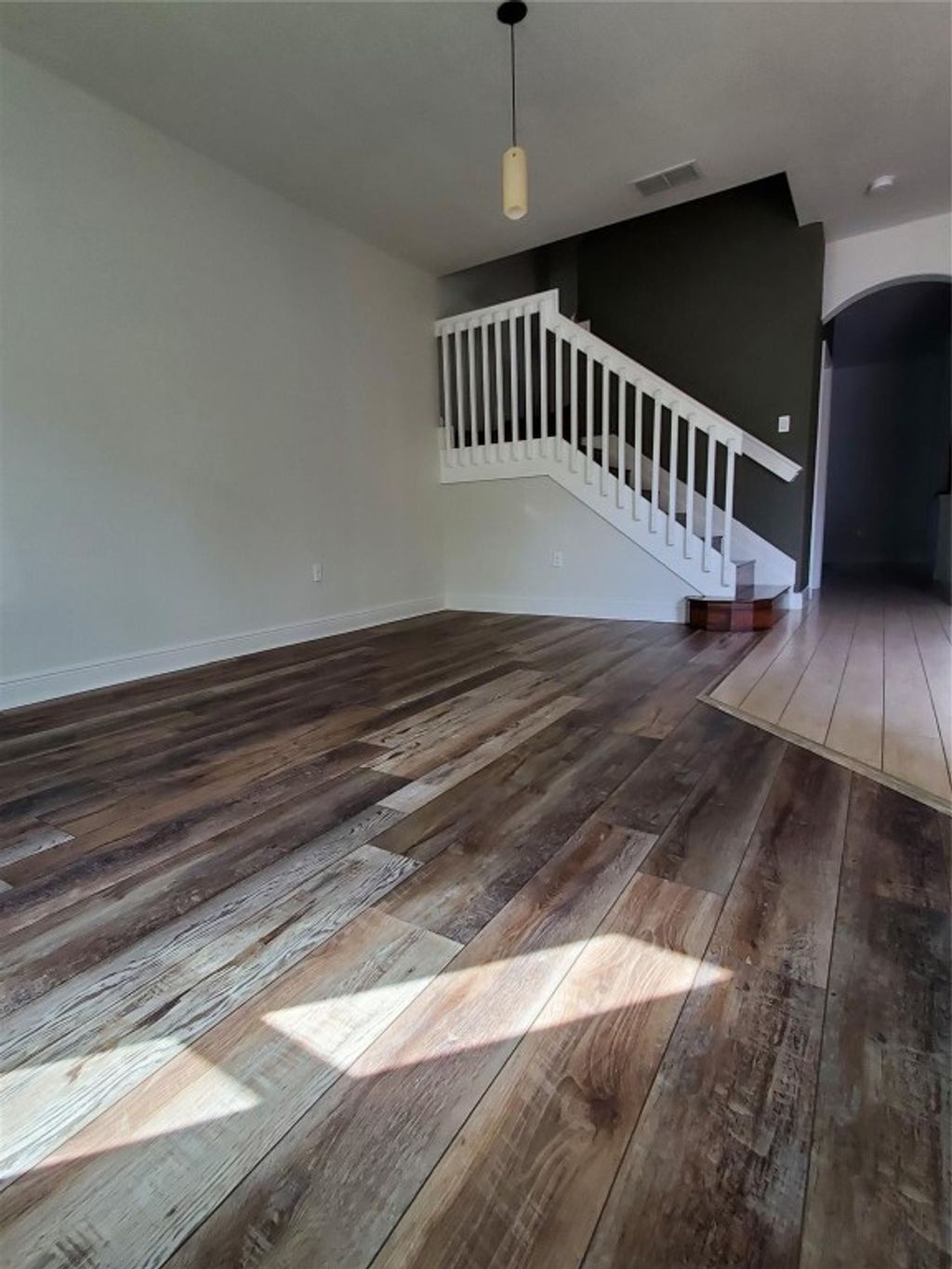 Photo of 289 Lake Monterey Circle, Boynton Beach, FL 33426 (MLS # F10487858)