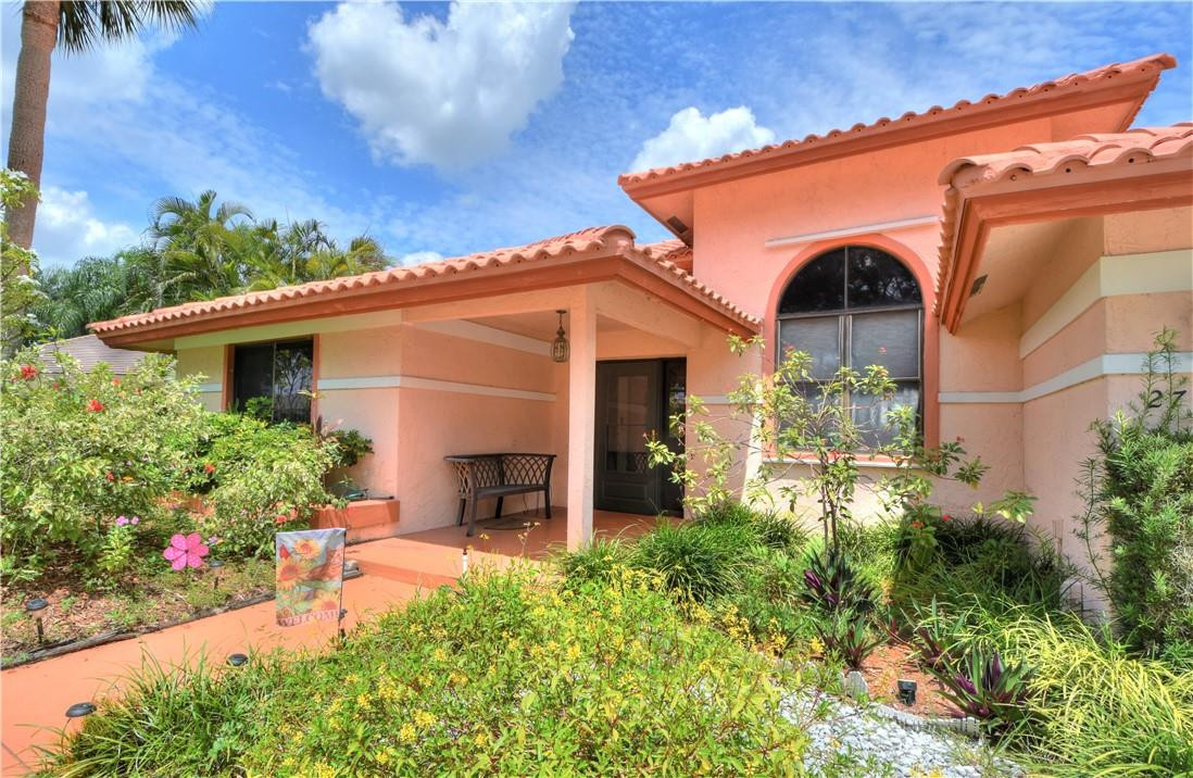 Golf-Tam Village 119-18 B - Residential