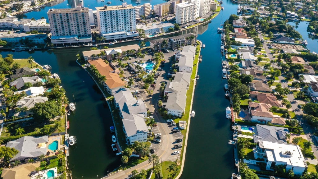Photo of 450 Paradise Isle Boulevard, Hallandale Beach, FL 33009 (MLS # B26044993)