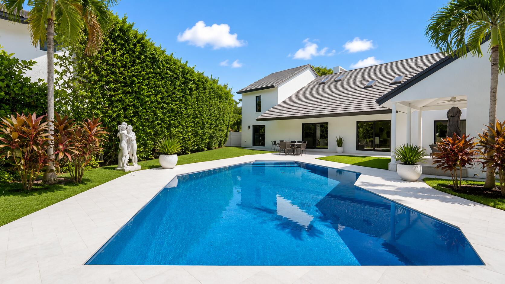 501 Sandpiper Way