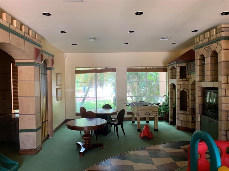 Carrington At Coconut Cre - Residential Lease