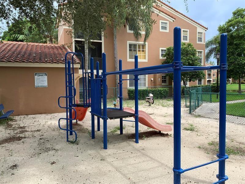 Carrington At Coconut Cre - Residential Lease