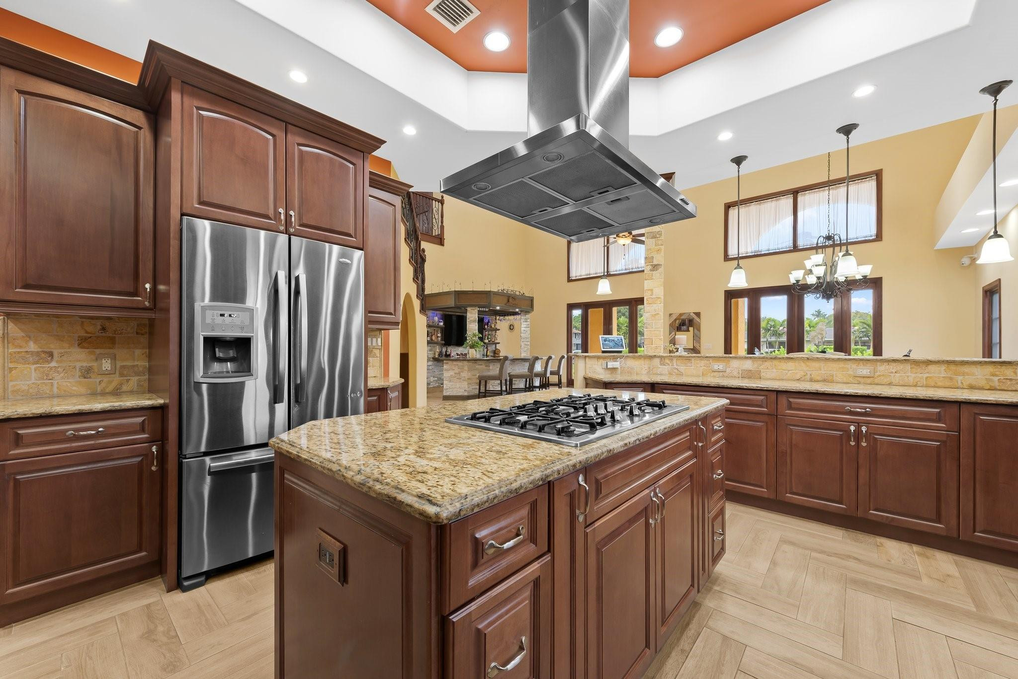 Five Gs 93-10 B - Residential