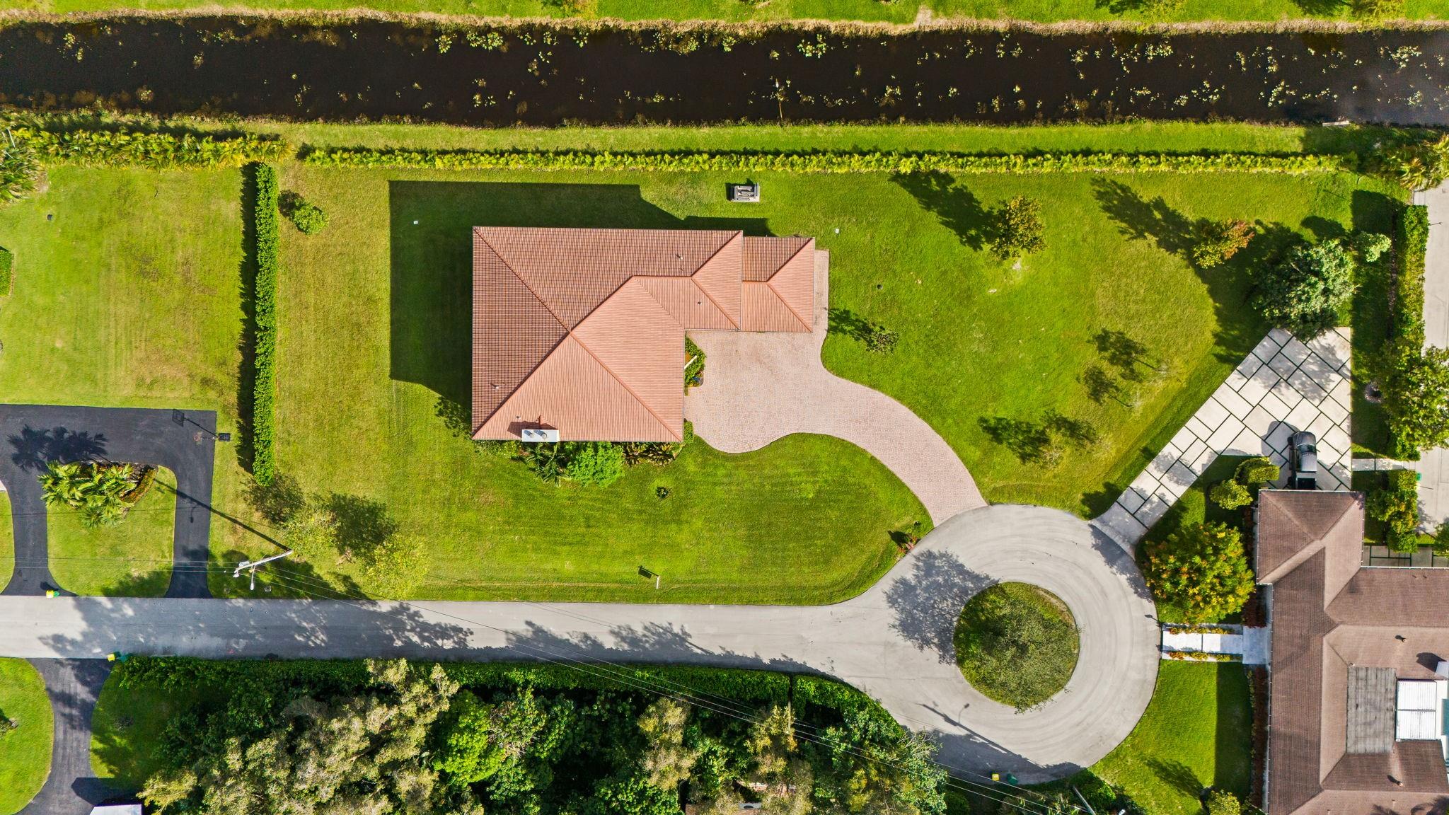 Five Gs 93-10 B - Residential