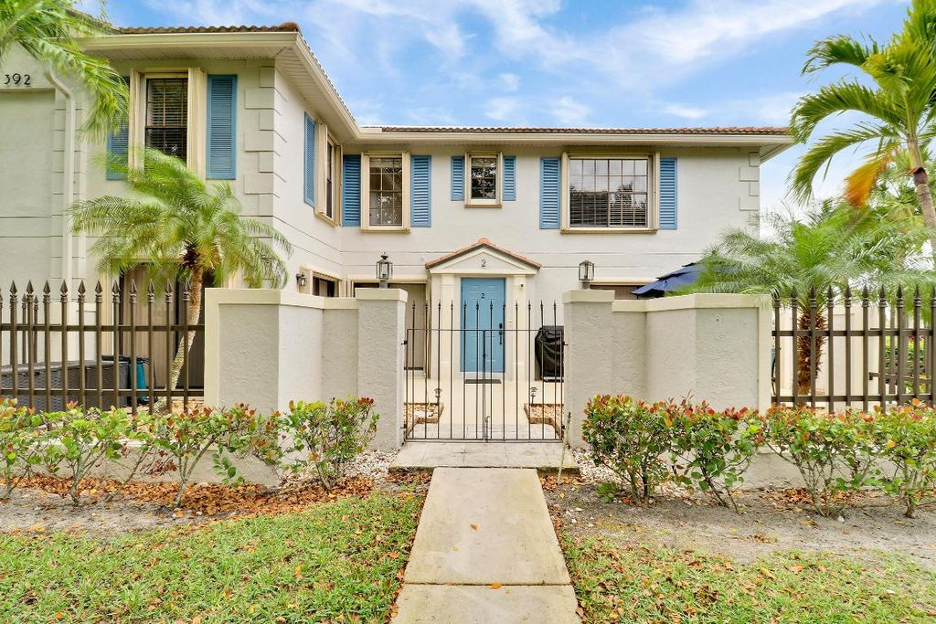 Photo of 392 Prestwick Circle #2, Palm Beach Gardens, FL 33418 (MLS # R11079370)