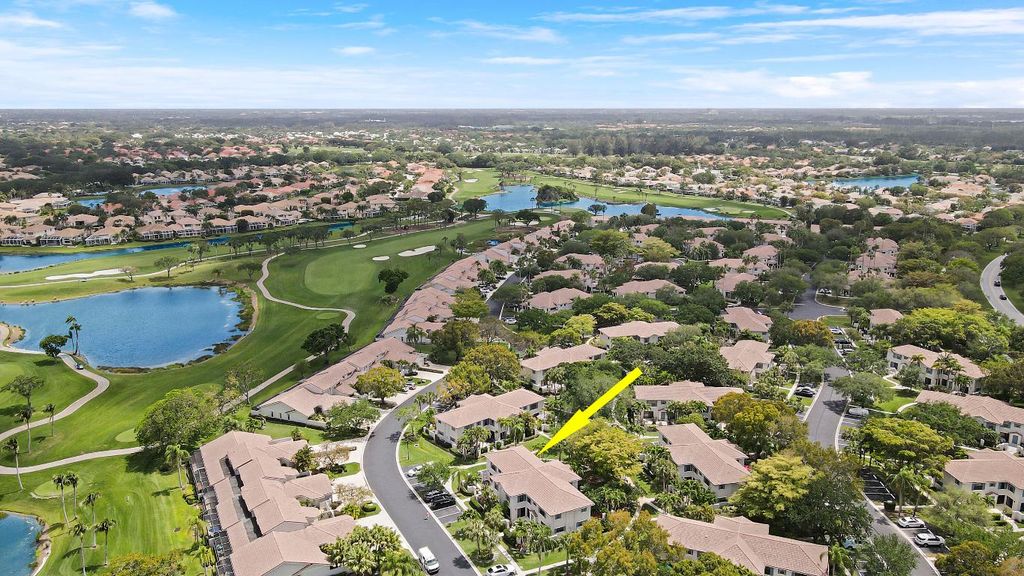 Photo of 392 Prestwick Circle #2, Palm Beach Gardens, FL 33418 (MLS # R11079370)