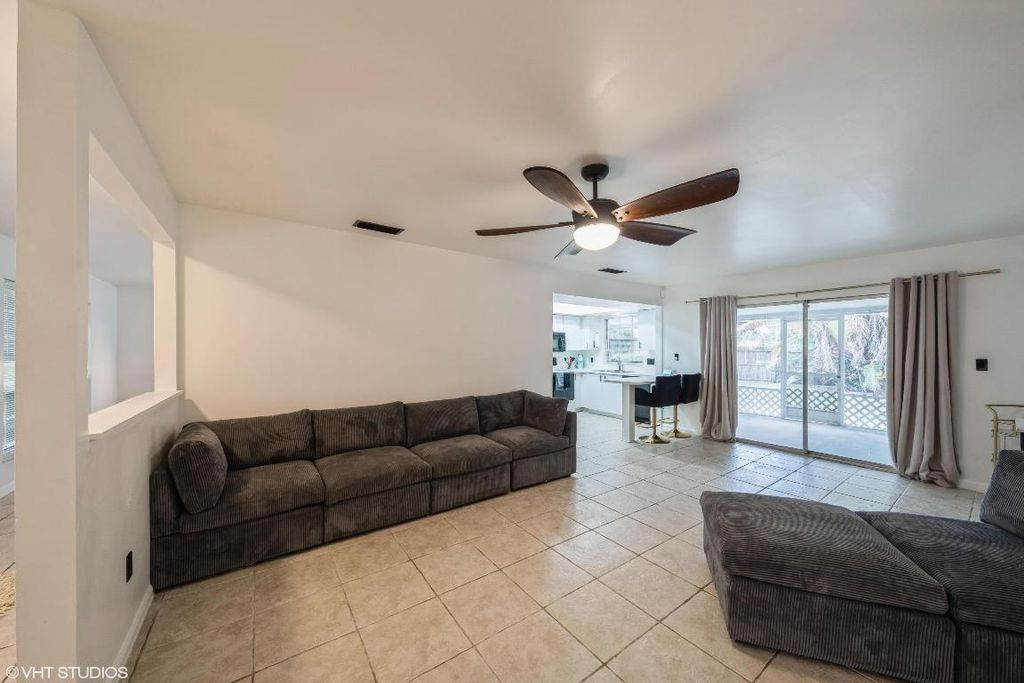 Photo of 5100 Seagrape Drive, Fort Pierce, FL 34982 (MLS # R10933278)