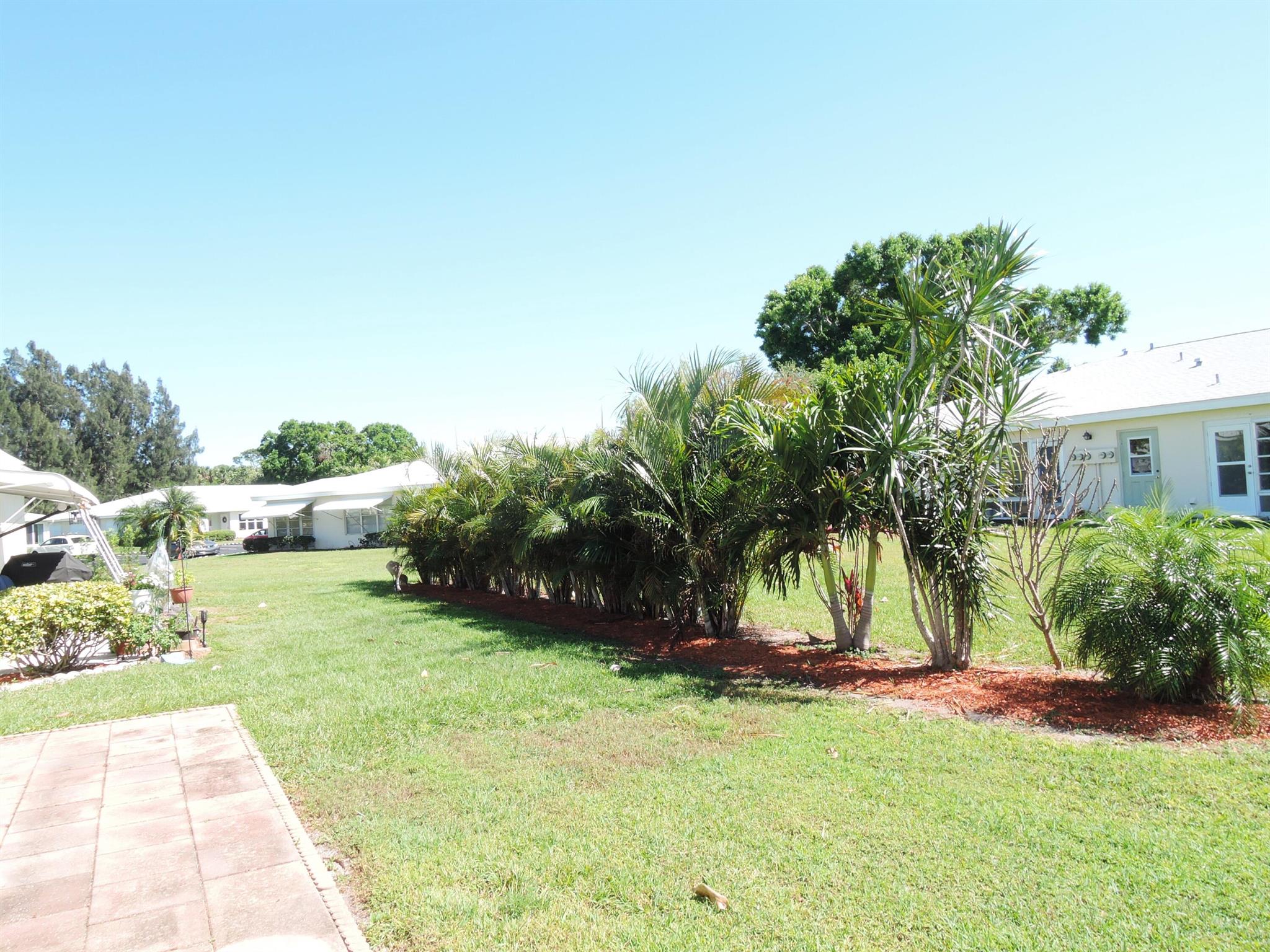 Fort Pierce, Florida 34982, United States, 2 Bedrooms Bedrooms, ,2 BathroomsBathrooms,Residential,Active,209639