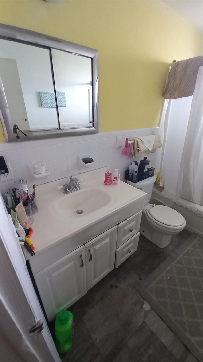 Floridian Arms - Residential