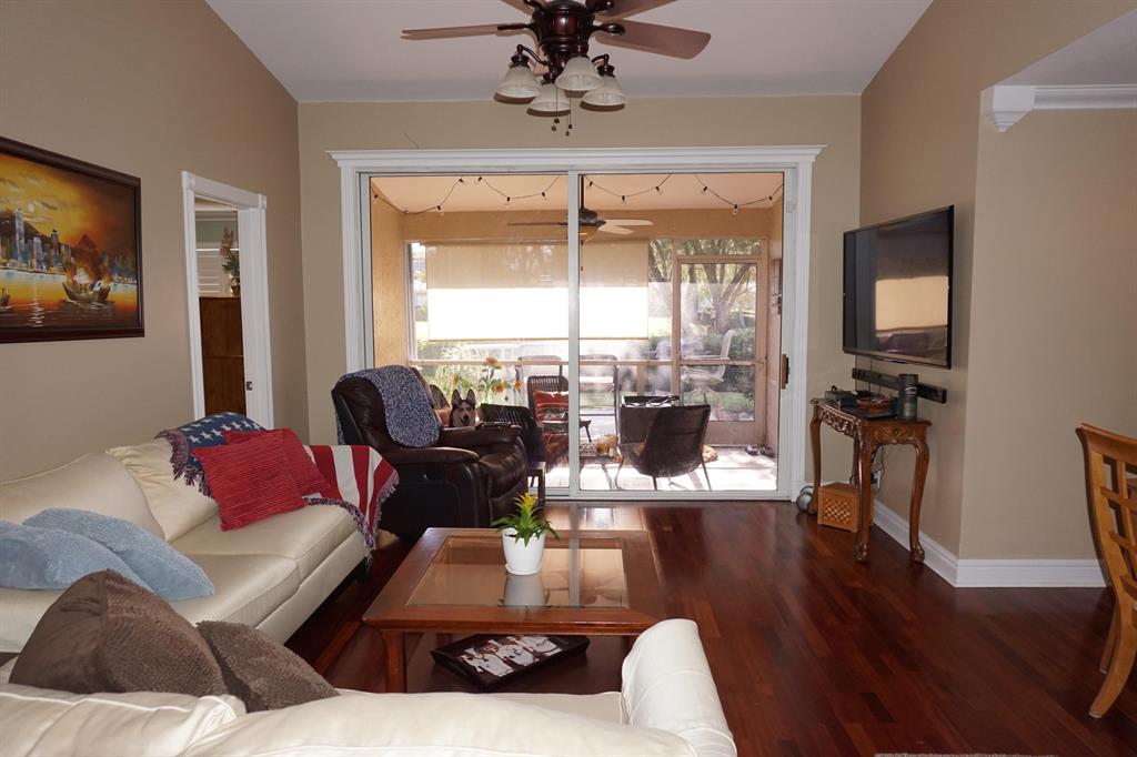 EAGLE LAKE - Residential