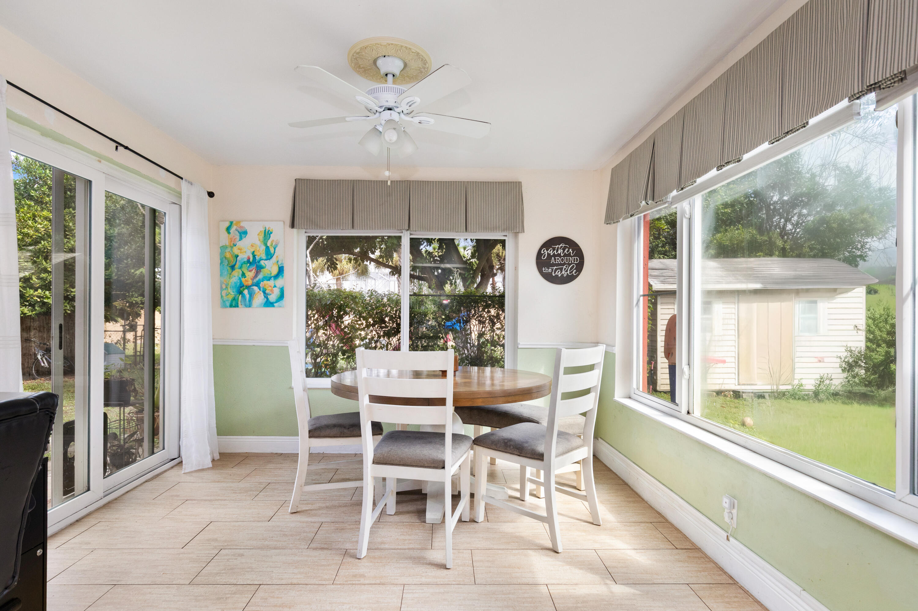 HILLSIDE PARK - Residential