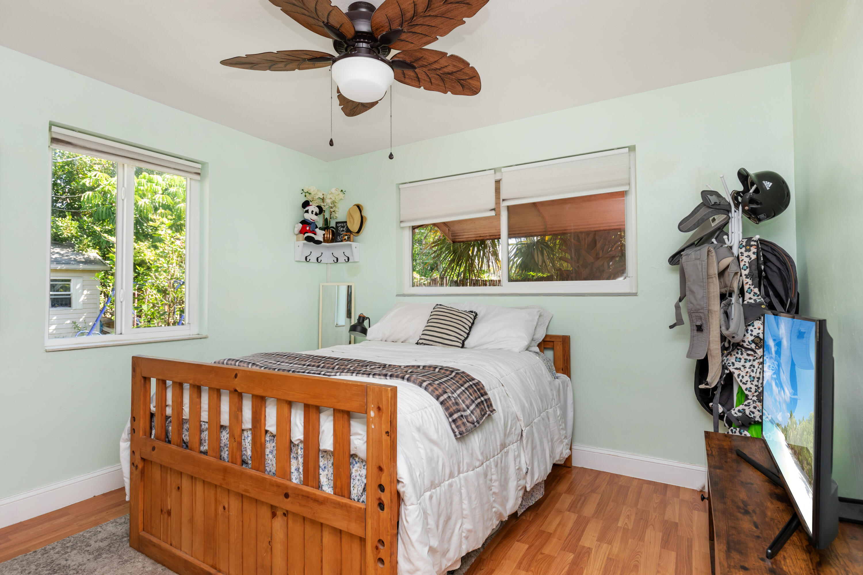 HILLSIDE PARK - Residential