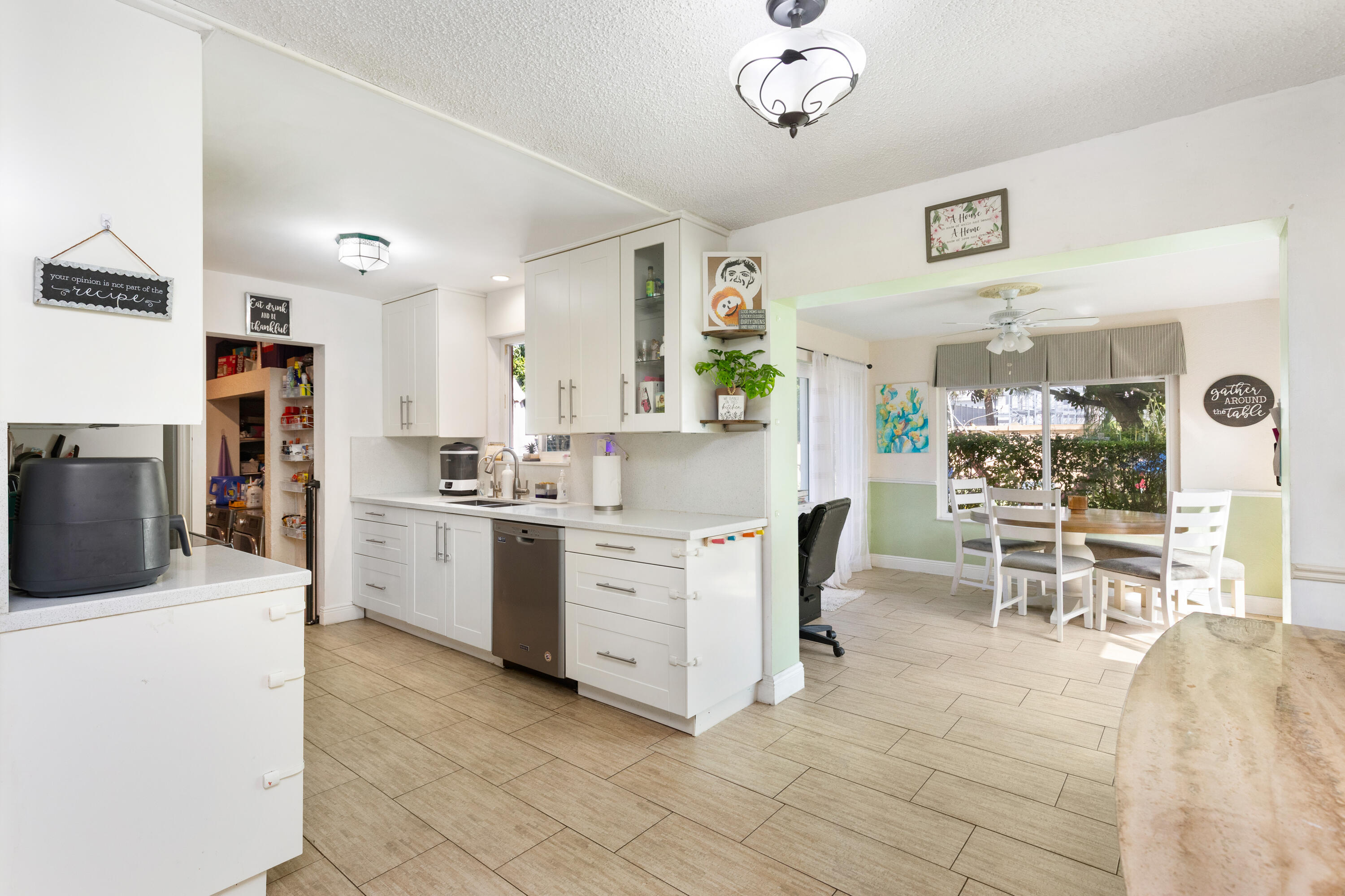 HILLSIDE PARK - Residential