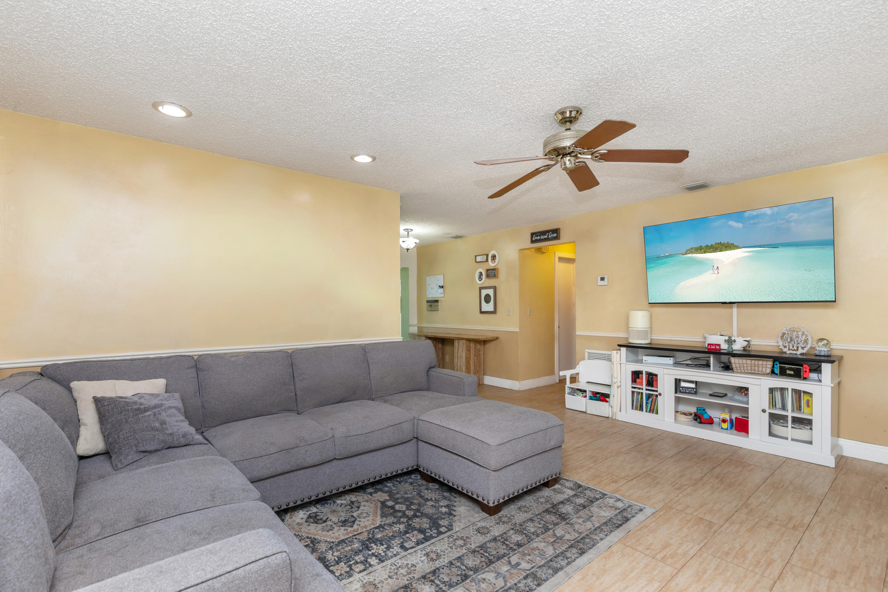 HILLSIDE PARK - Residential