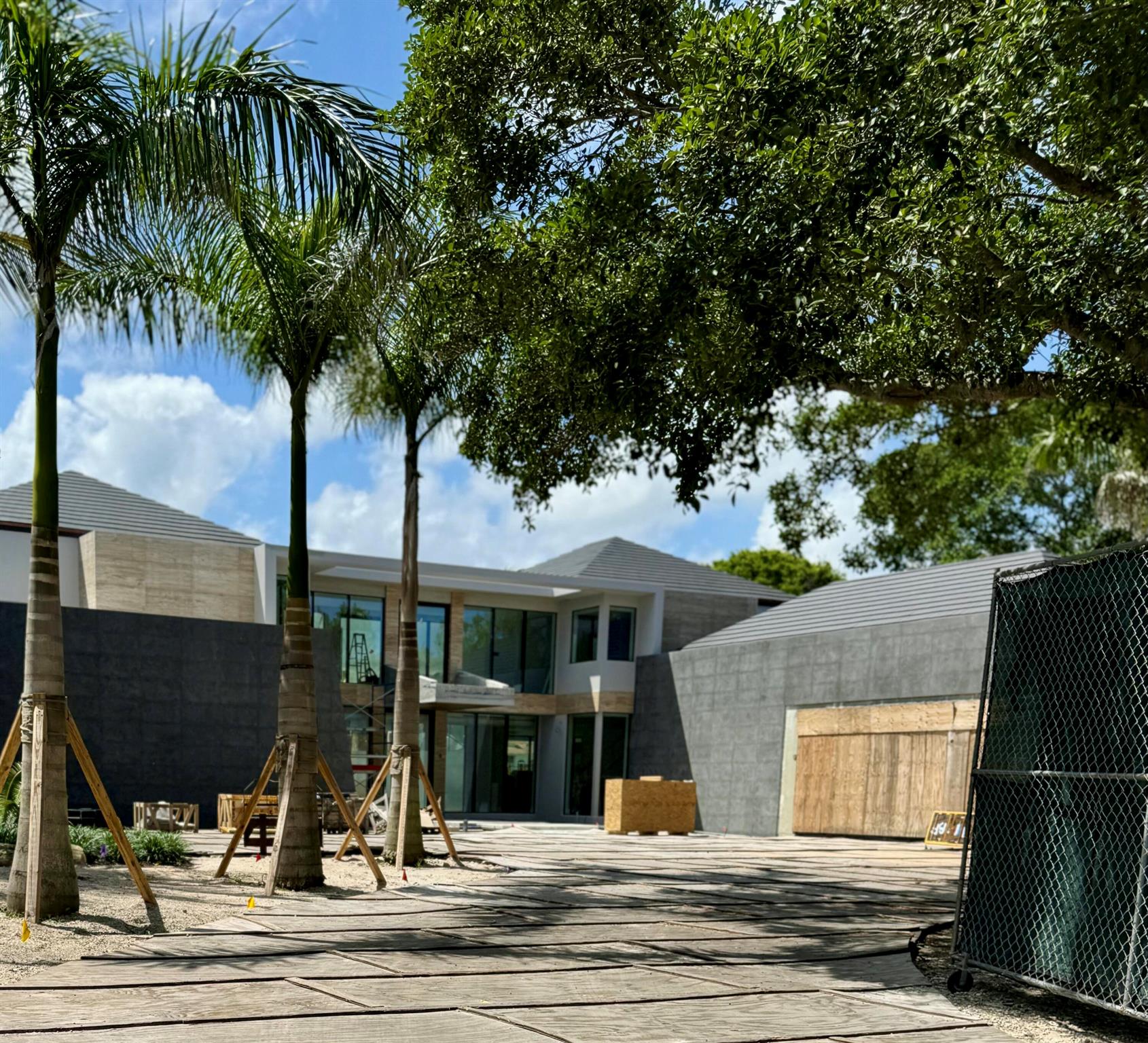 488 S Beach Road