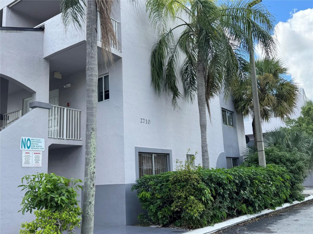 Terrazas Del Sol Condo - Residential
