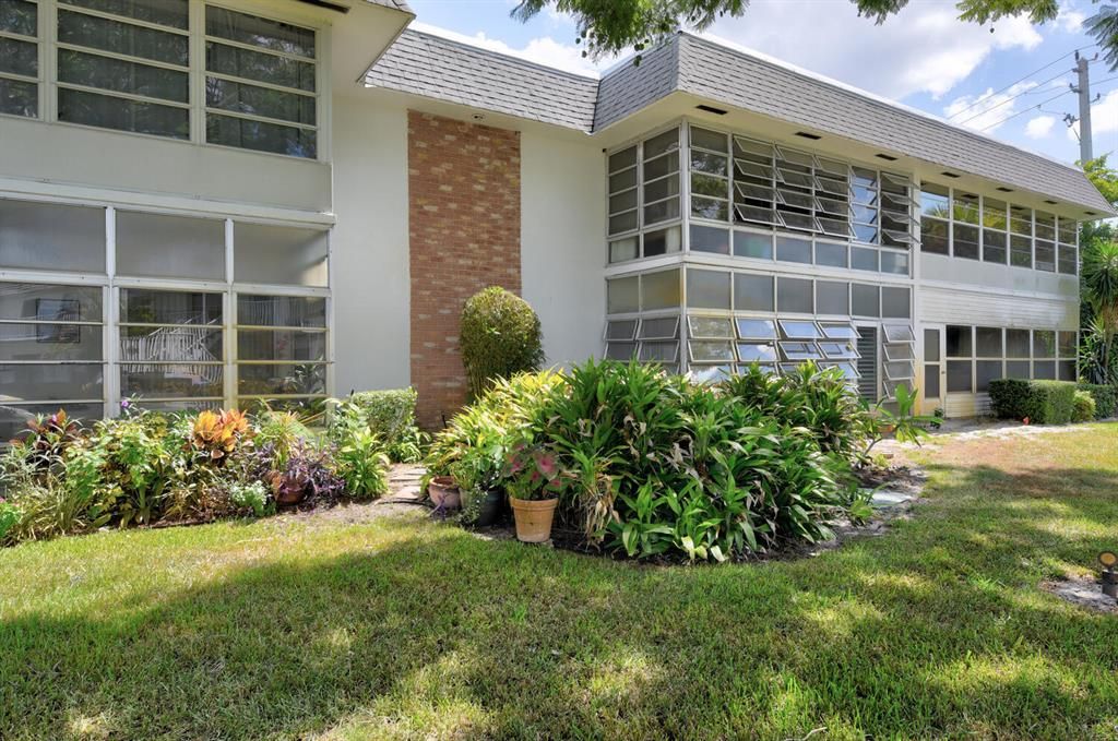 Photo of 2929 SE Ocean Boulevard #126-2, Stuart, FL 34996 (MLS # R10859231)