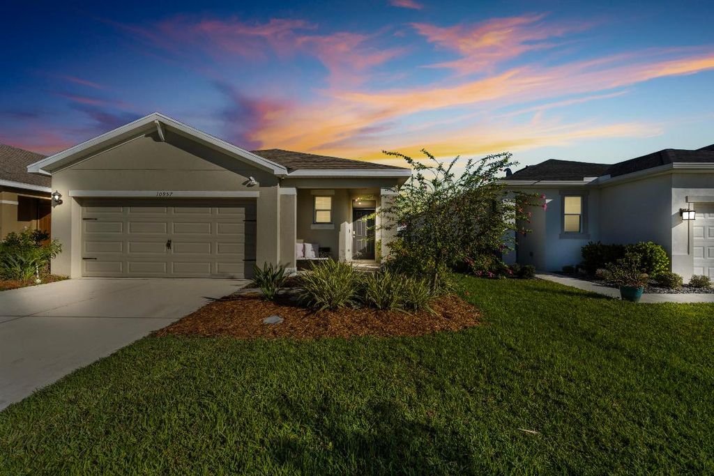 Photo of 10957 SW Pacini Way, Port Saint Lucie, FL 34987 (MLS # R11158608)