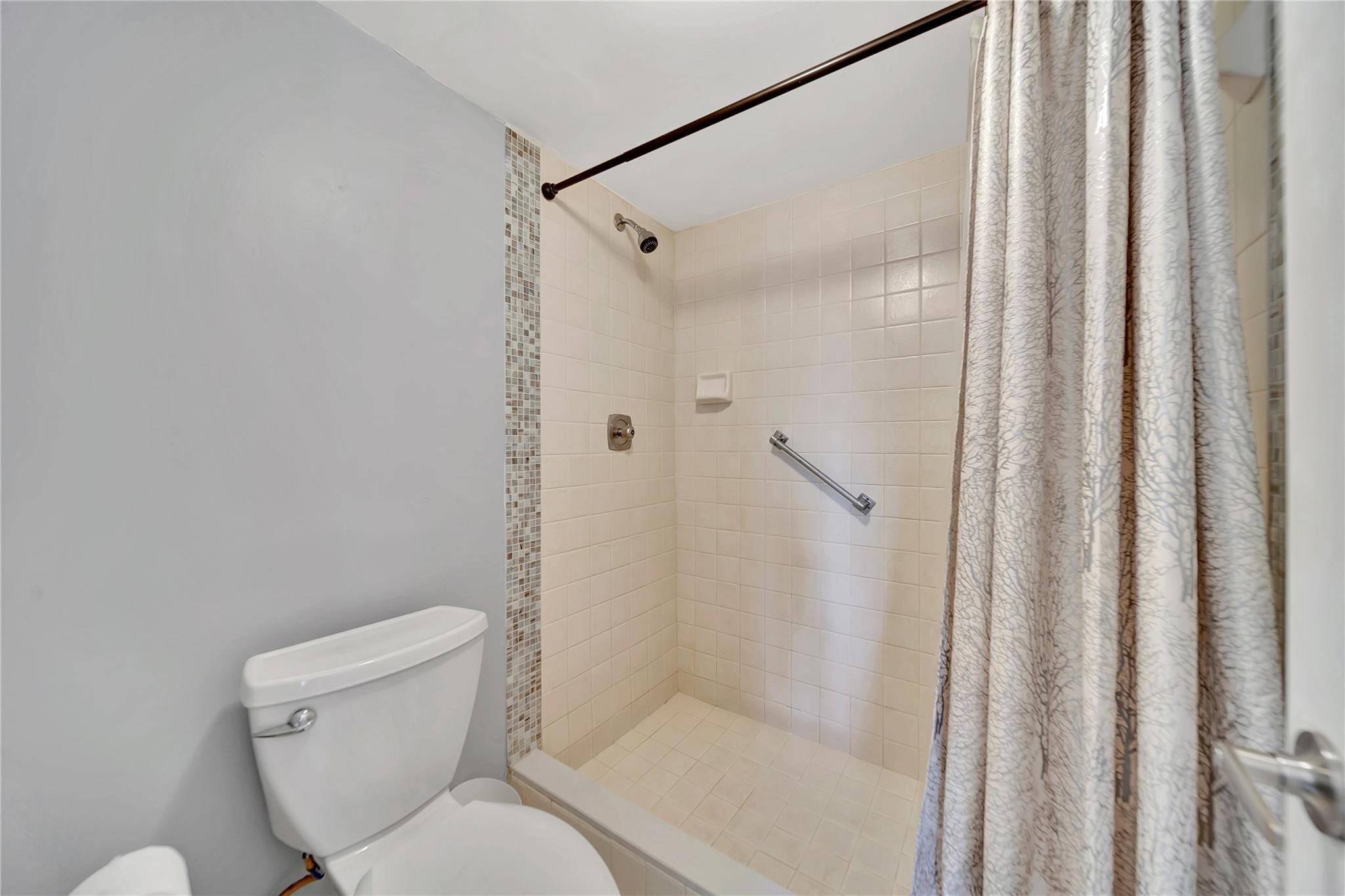 Lakes of Environ - Residential