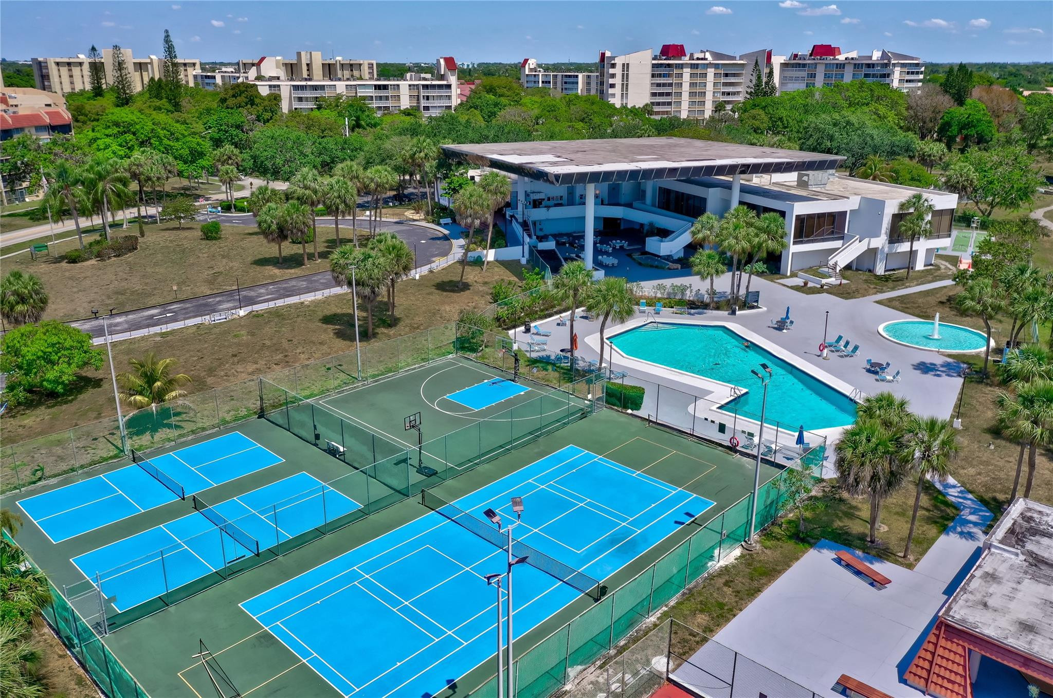 Lakes of Environ - Residential