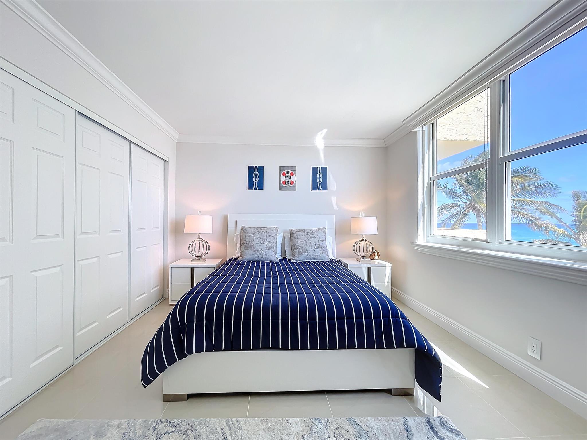 AQUARIUS CONDO - Residential