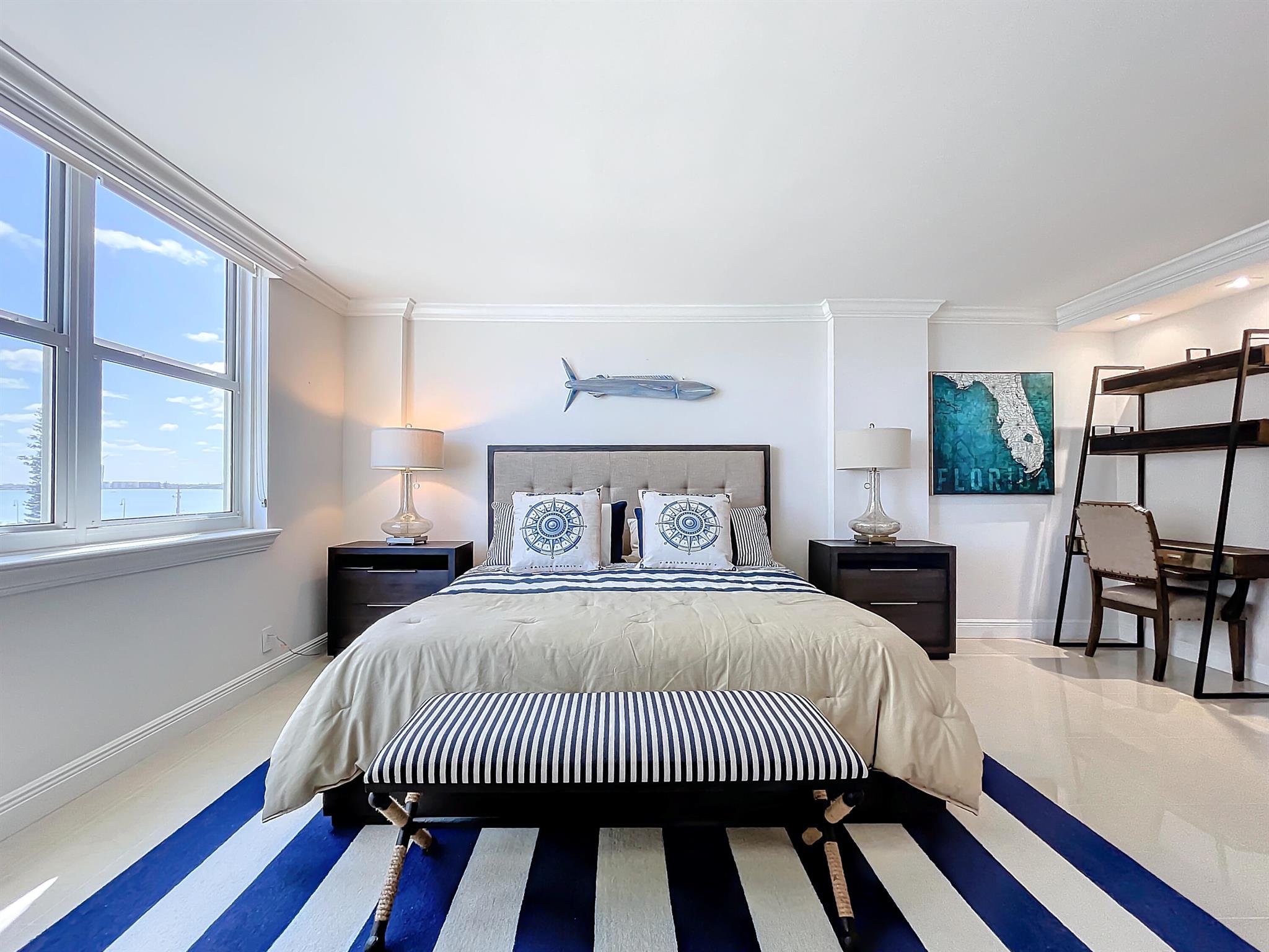 AQUARIUS CONDO - Residential