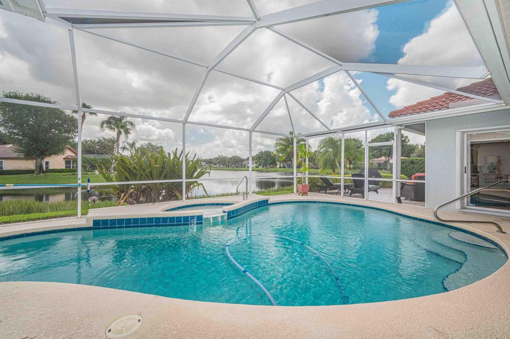 Photo of 1546 SW Mockingbird Circle, Port St Lucie, FL 34986 (MLS # R10909998)