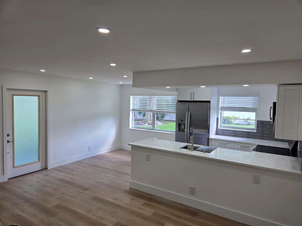Photo of 205 ELLESMERE E #205, Deerfield Beach, FL 33442 (MLS # B26064617)