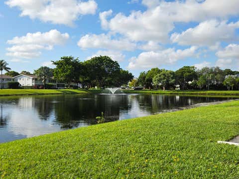 Tiny photo for 205 ELLESMERE E #205, Deerfield Beach, FL 33442 (MLS # B26064617)