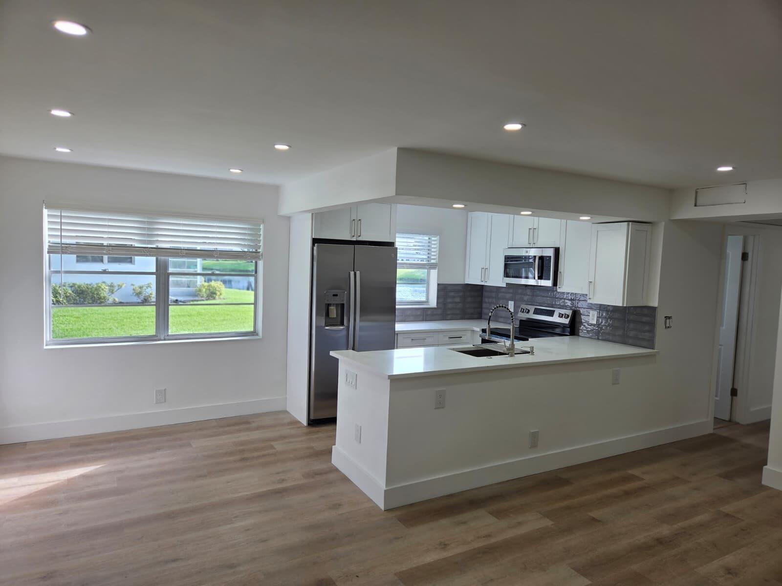 205 ELLESMERE E 205