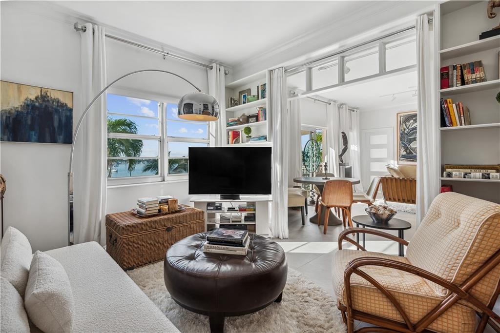 Fort Lauderdale Yacht & B - Residential