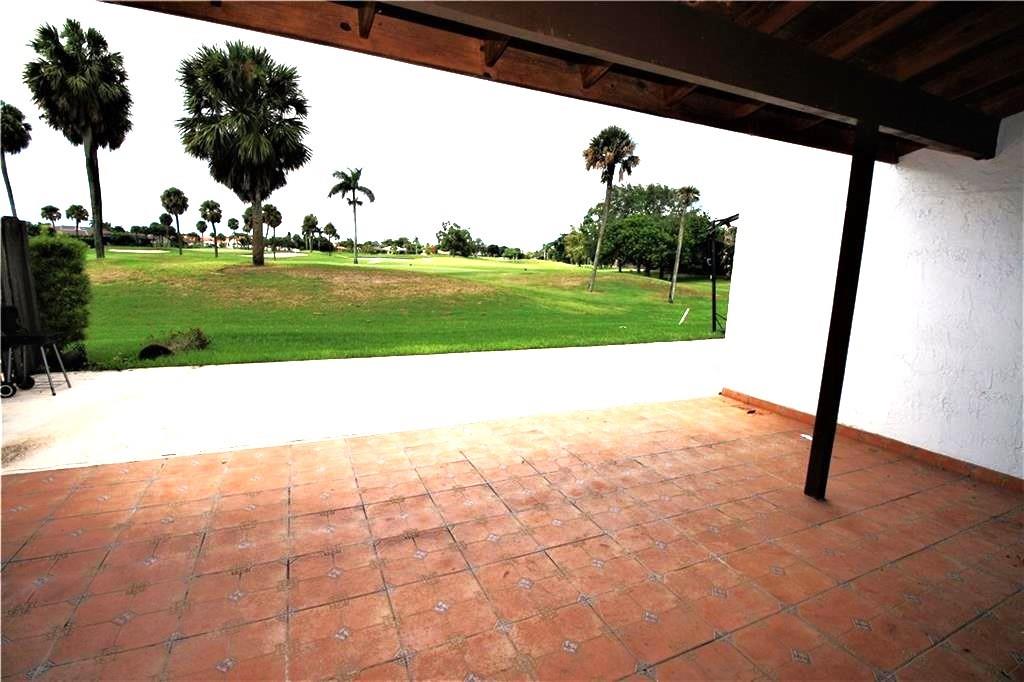 7445 Bay Hill Dr 7445