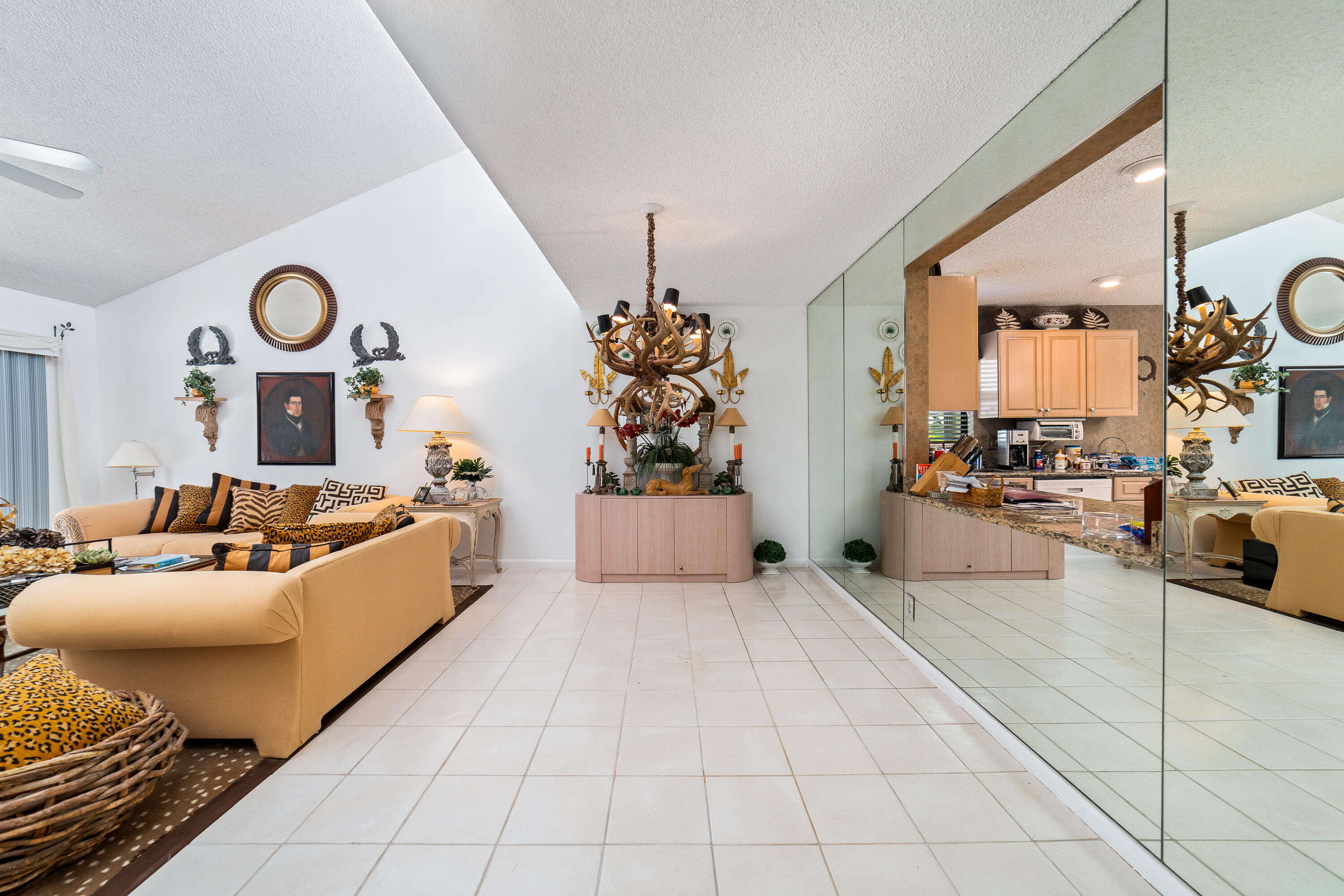 WILDWOOD OF DEER CREEK - Residential