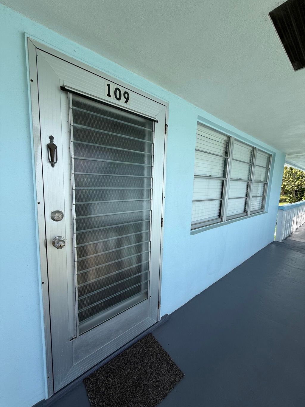 Photo of 109 Camden E, West Palm Beach, FL 33417 (MLS # B26022805)