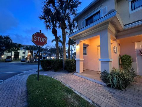 2808 Amalei Drive 101 Palm Beach Gardens FL 33410