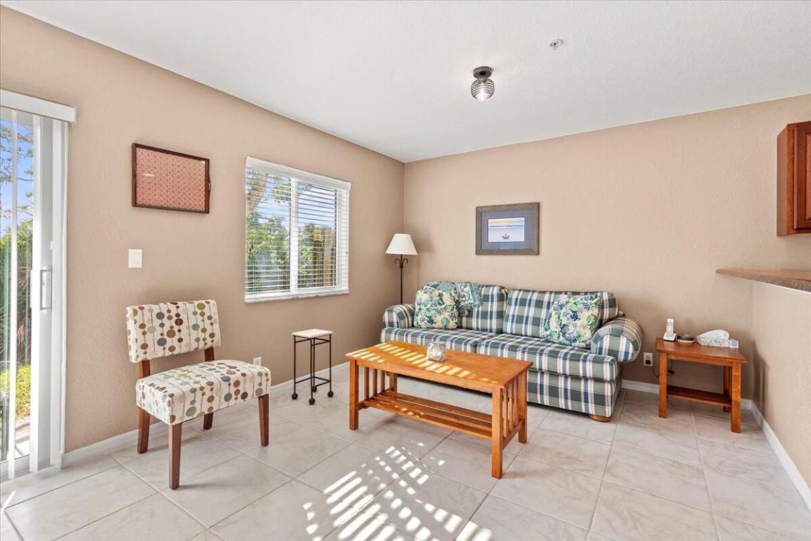 MARTINS CROSSING - Residential