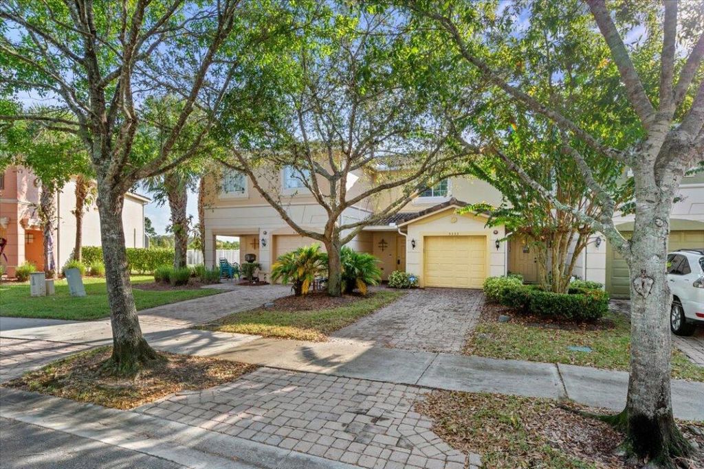 Photo of 5333 SE Jennings Lane, Stuart, FL 34997 (MLS # R10931497)